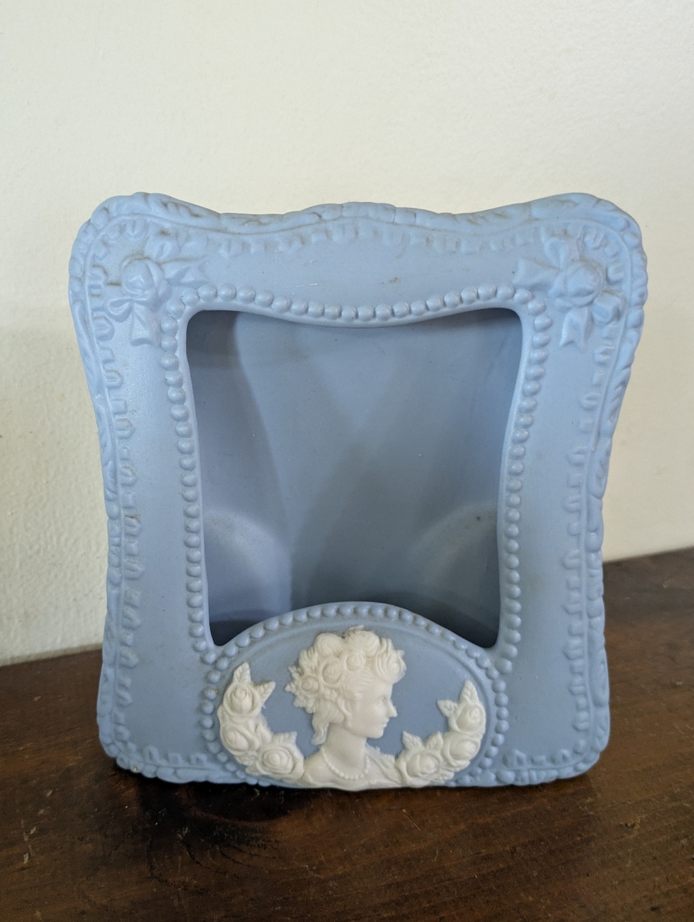 Vintage Powder Blue Ceramic Cameo Photo Frame - 4x5 Ornate Victorian Cottagecore